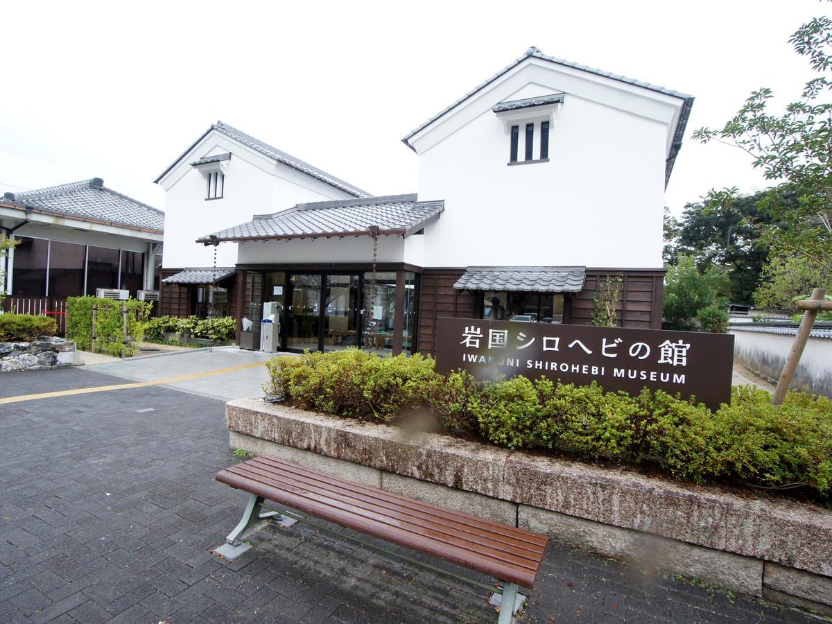 Hotel Trend Iwakuni Bagian luar foto